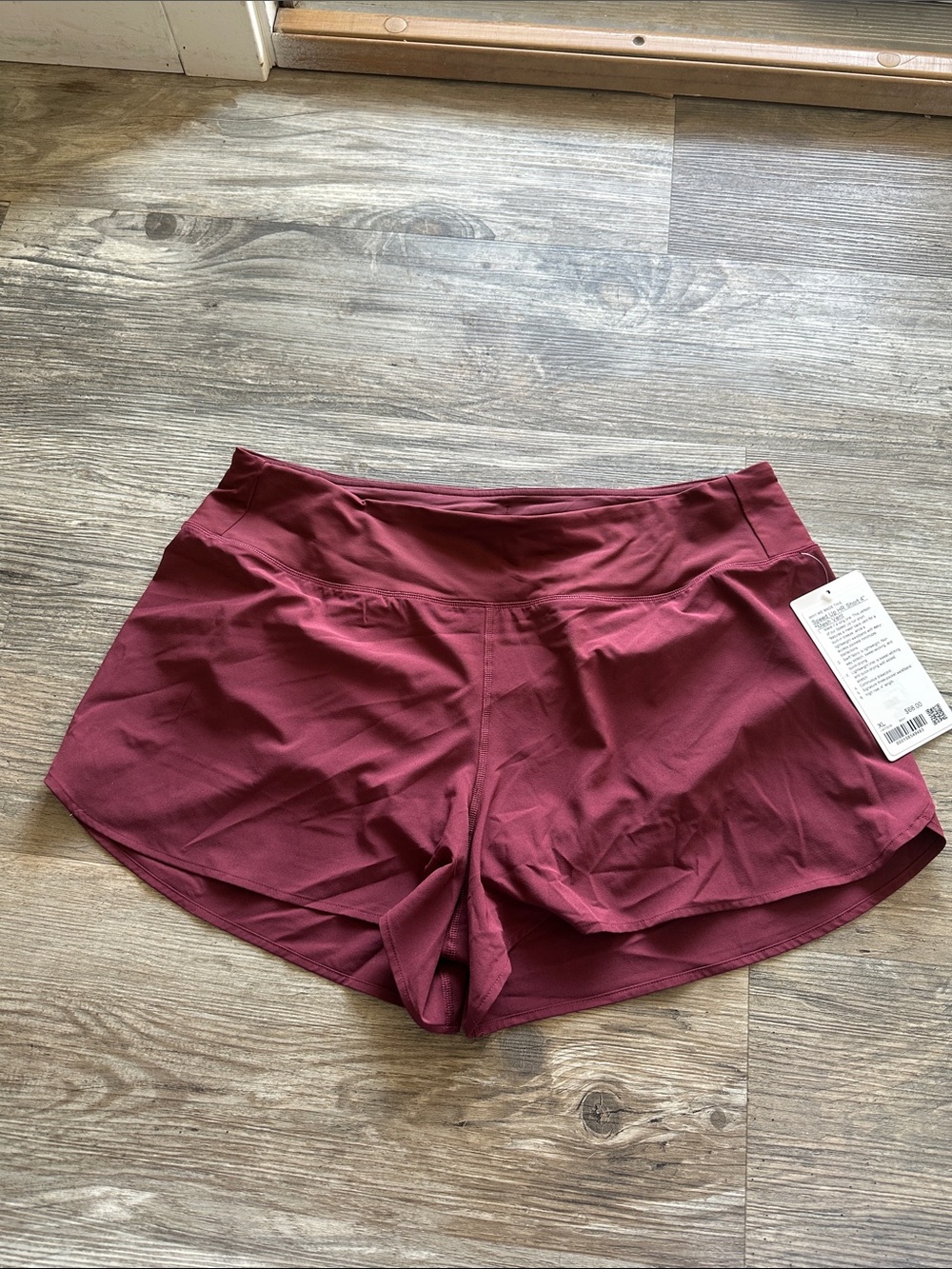 NEW with tags! Speed Up High-Rise Short 4" *Updated Burgundy Bay / Size XL